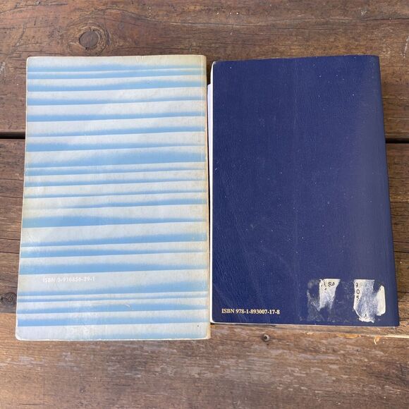 Lot of 2 Alcoholics Anonymous & Twelve Steps Twelve Traditions Paperback Books‎ - Picture 6 of 6